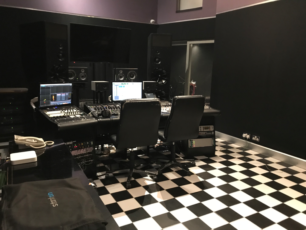 HAMMERSMITH PRODUCTION STUDIO AVAILABLE NOW AllStudios