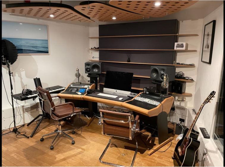 FULLY EQUIPPED PRODUCTION STUDIO / MIX ROOM PARSONS GREEN SW6